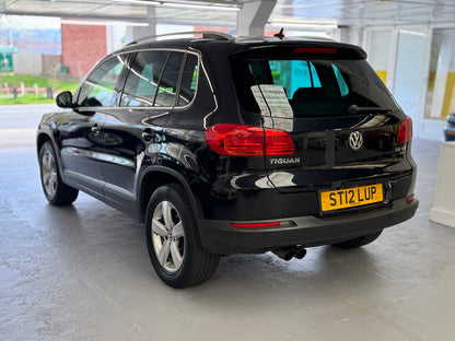 Volkswagen Tiguan 2.0 TDI BlueMotion Tech 4WD 2012