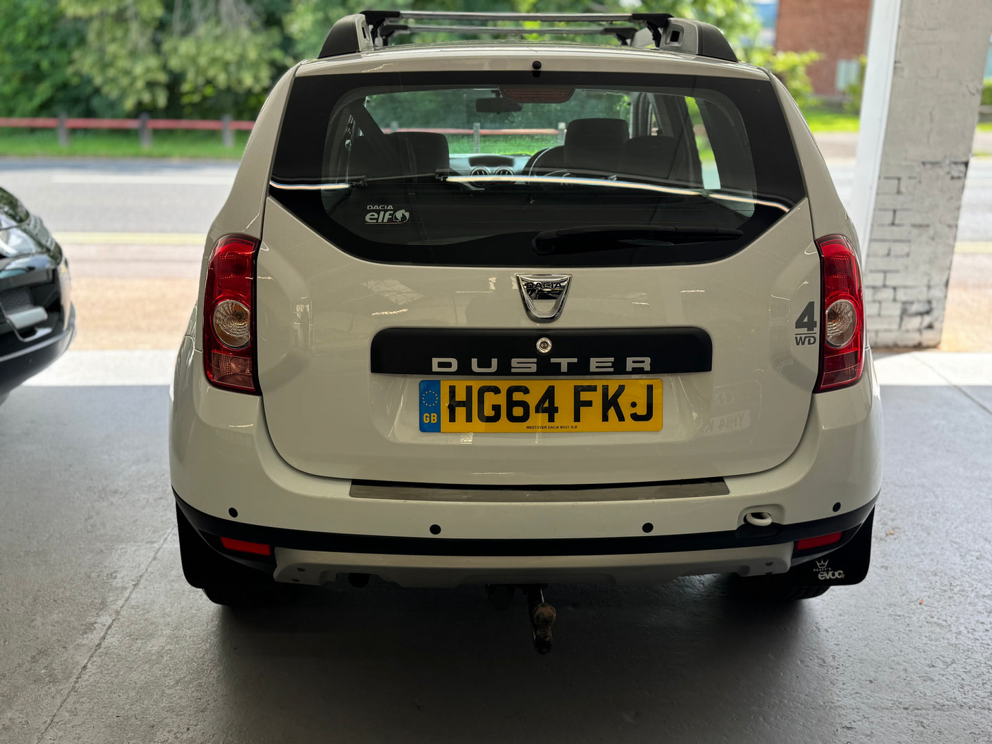 Dacia Duster 1.5 dCi Laureate 4WD 2014