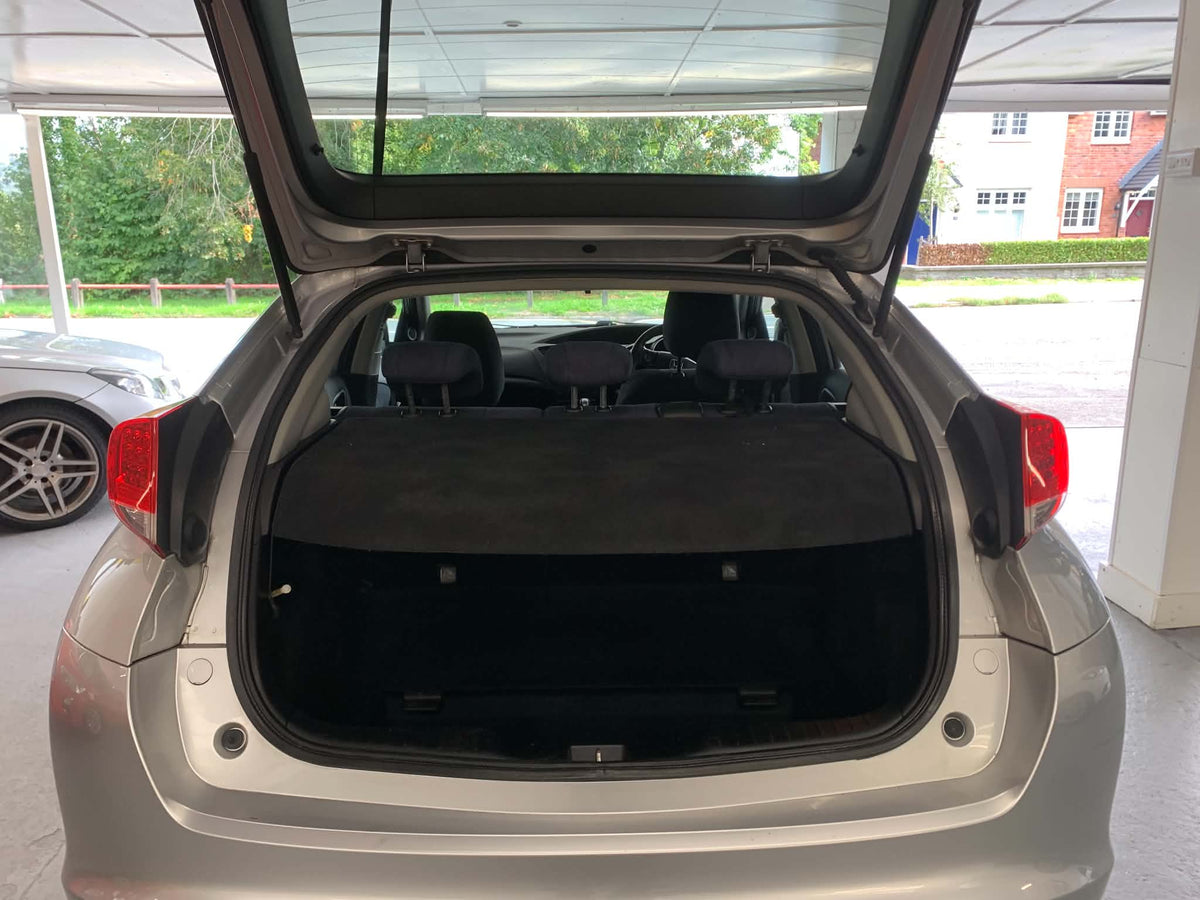 Honda Civic 1.8 i-VTEC ES 2012