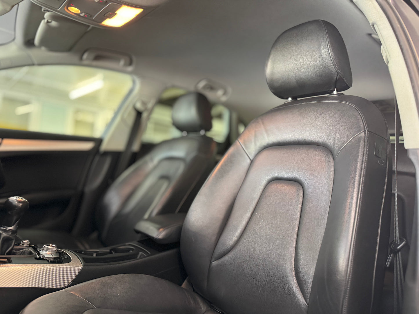 Audi A4 2.0 TDI SE Technik 2014