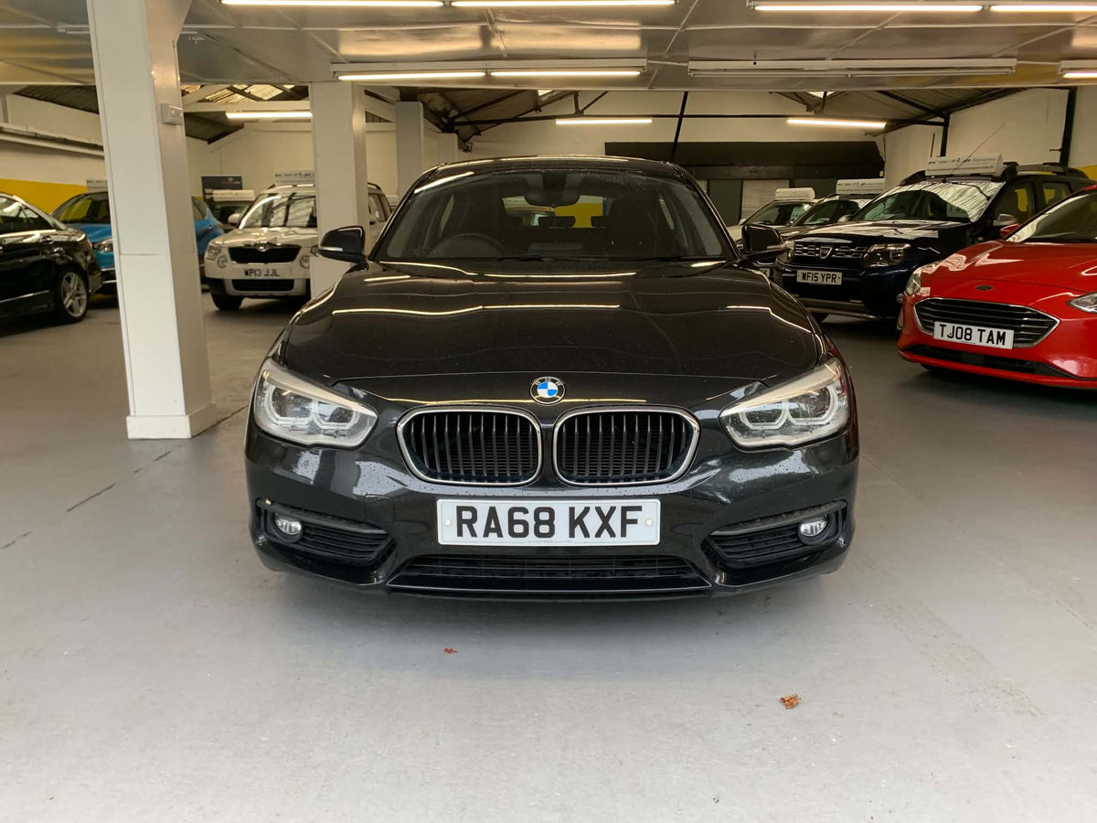 BMW 1 Series 1.5 118i SE Business Euro 6 2018