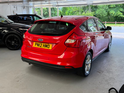 Ford Focus 1.6 Zetec 2012