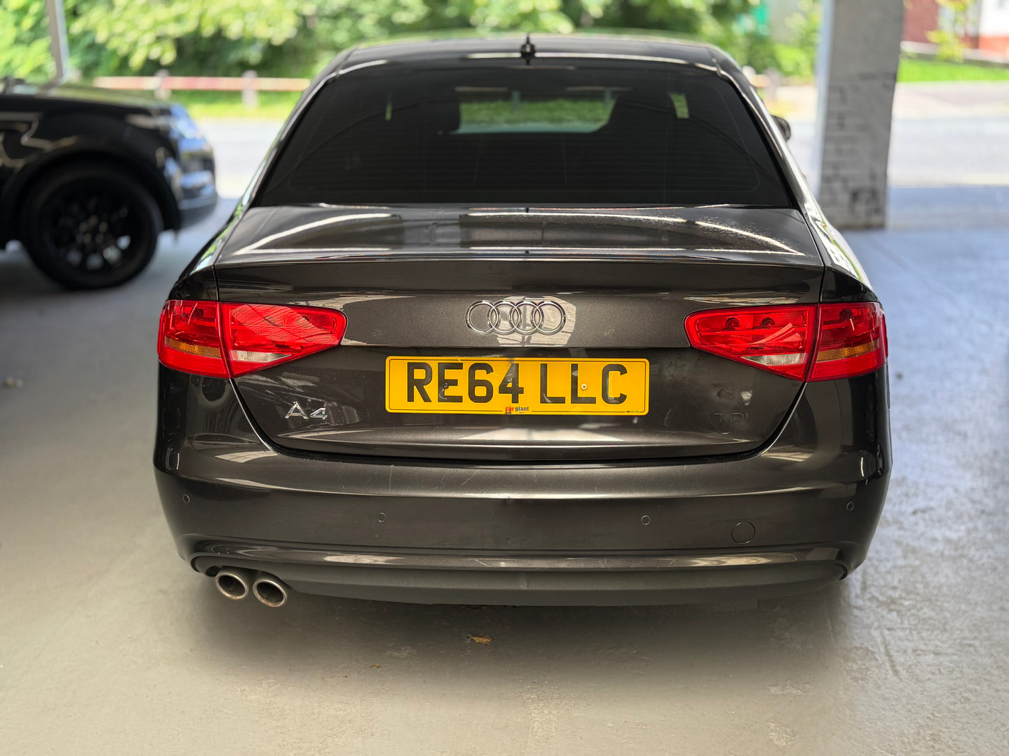 Audi A4 2.0 TDI SE Technik 2014