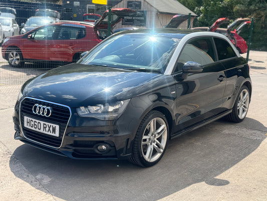 Audi A1 1.4 TFSI S line 2011