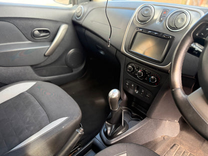 Dacia Sandero Stepway 1.5 dCi Laureate 2014