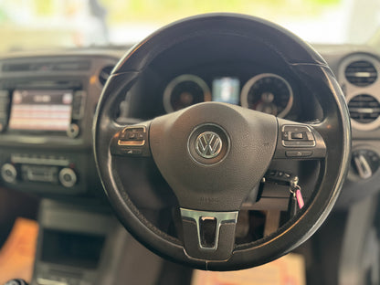 Volkswagen Tiguan 2.0 TDI BlueMotion Tech 4WD 2012