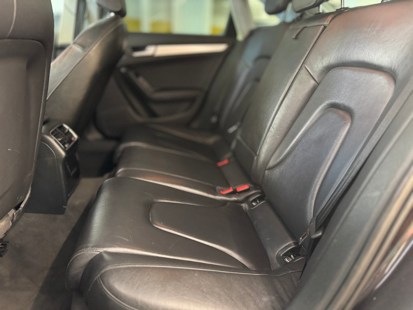 Audi A4 2.0 TDI SE Technik 2014