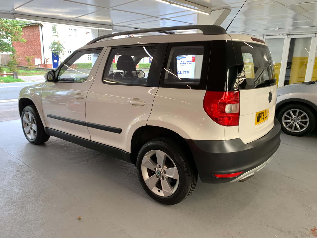 Skoda Yeti 1.6 TDI GreenLine II S 2013