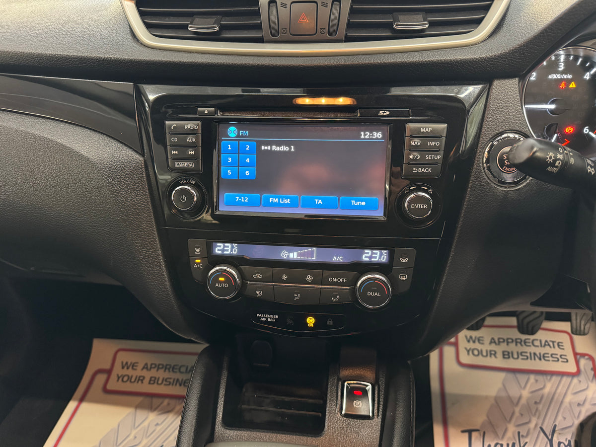Nissan Qashqai 1.6 dCi Tekna 2WD Euro 6 2016