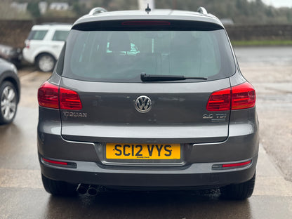 Volkswagen Tiguan 2.0 TDI BlueMotion Tech Sport DSG 4WD 2012