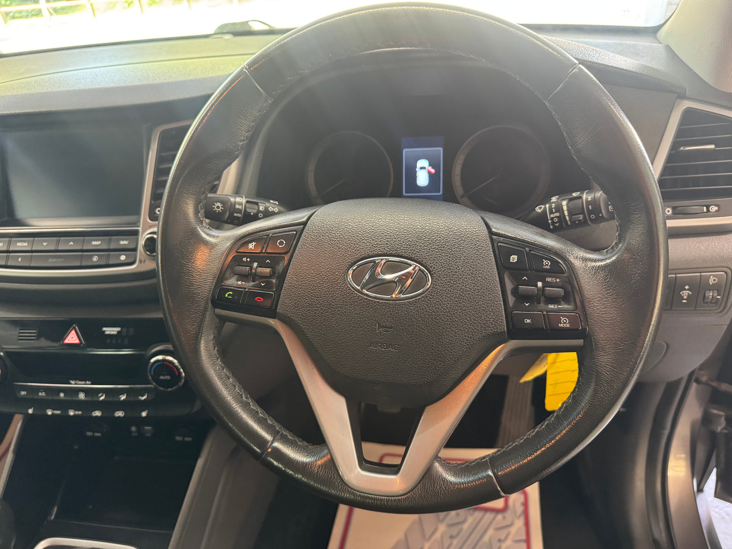 Hyundai Tucson 1.7 CRDi Blue Drive Premium Euro 6 2016