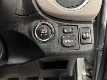 Toyota Yaris 1.33 Dual VVT-i T Spirit 2012
