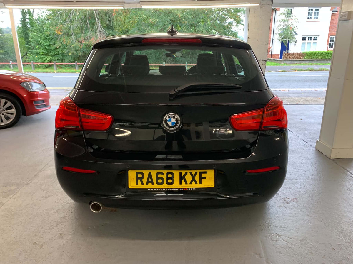 BMW 1 Series 1.5 118i SE Business Euro 6 2018