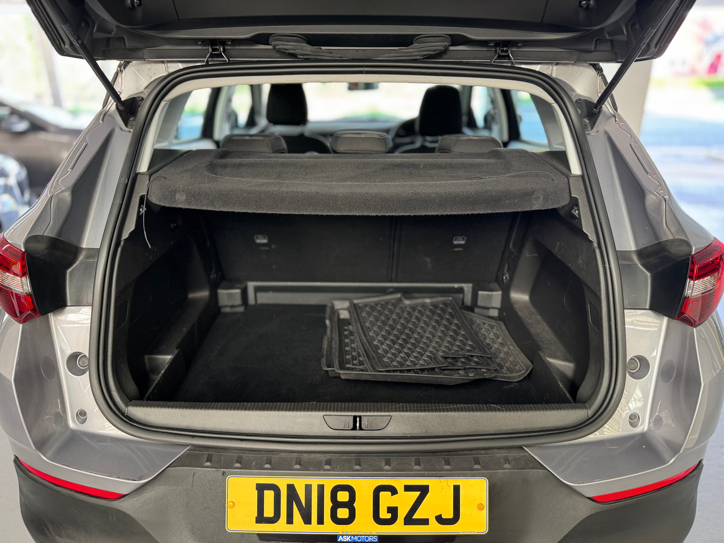 Vauxhall Grandland X 1.6 Turbo D BlueInjection SE Euro 6 2018