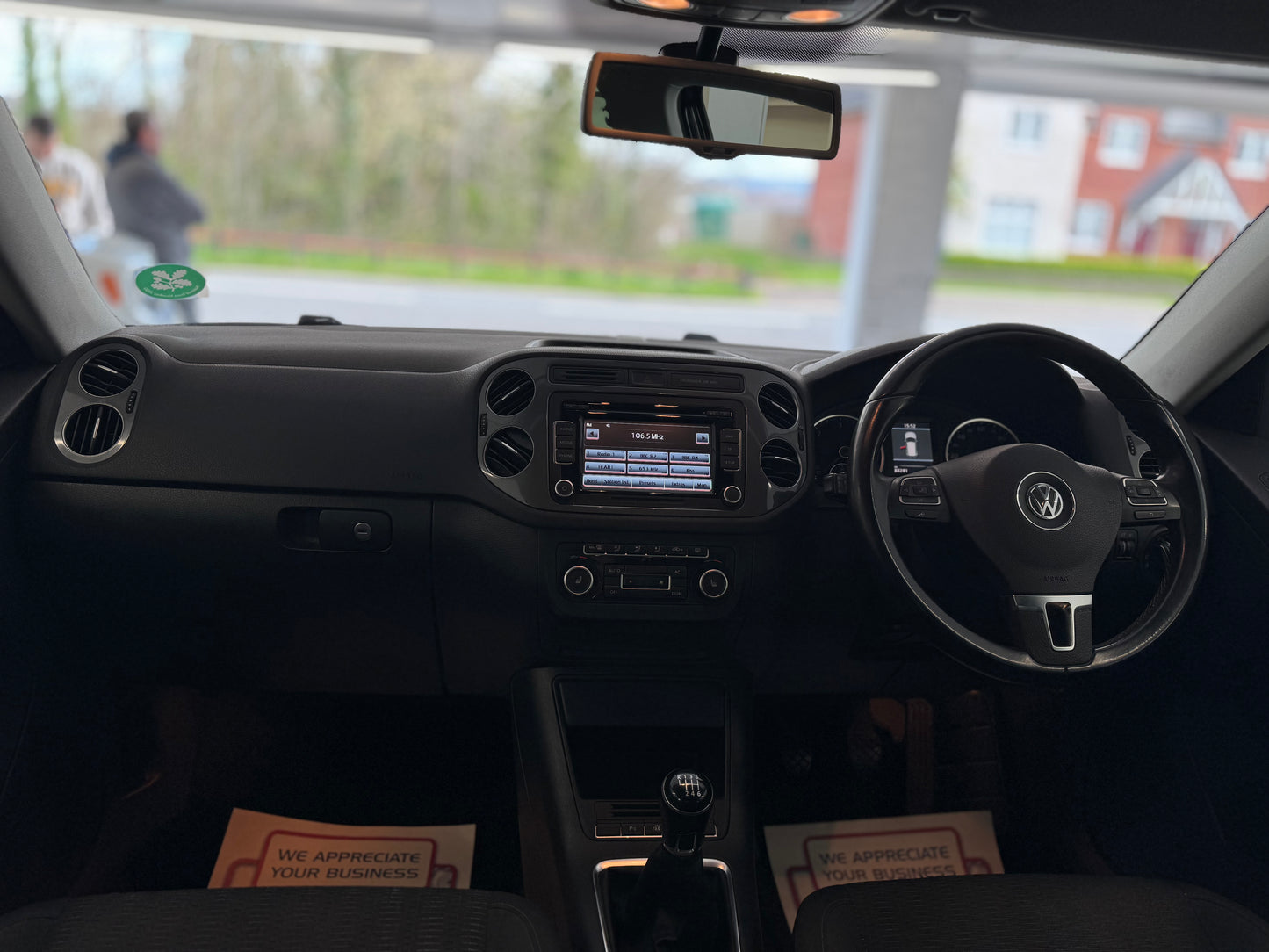 Volkswagen Tiguan 2.0 TDI BlueMotion Tech 4WD 2012