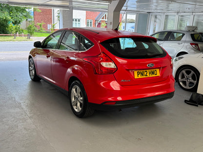 Ford Focus 1.6 Zetec 2012