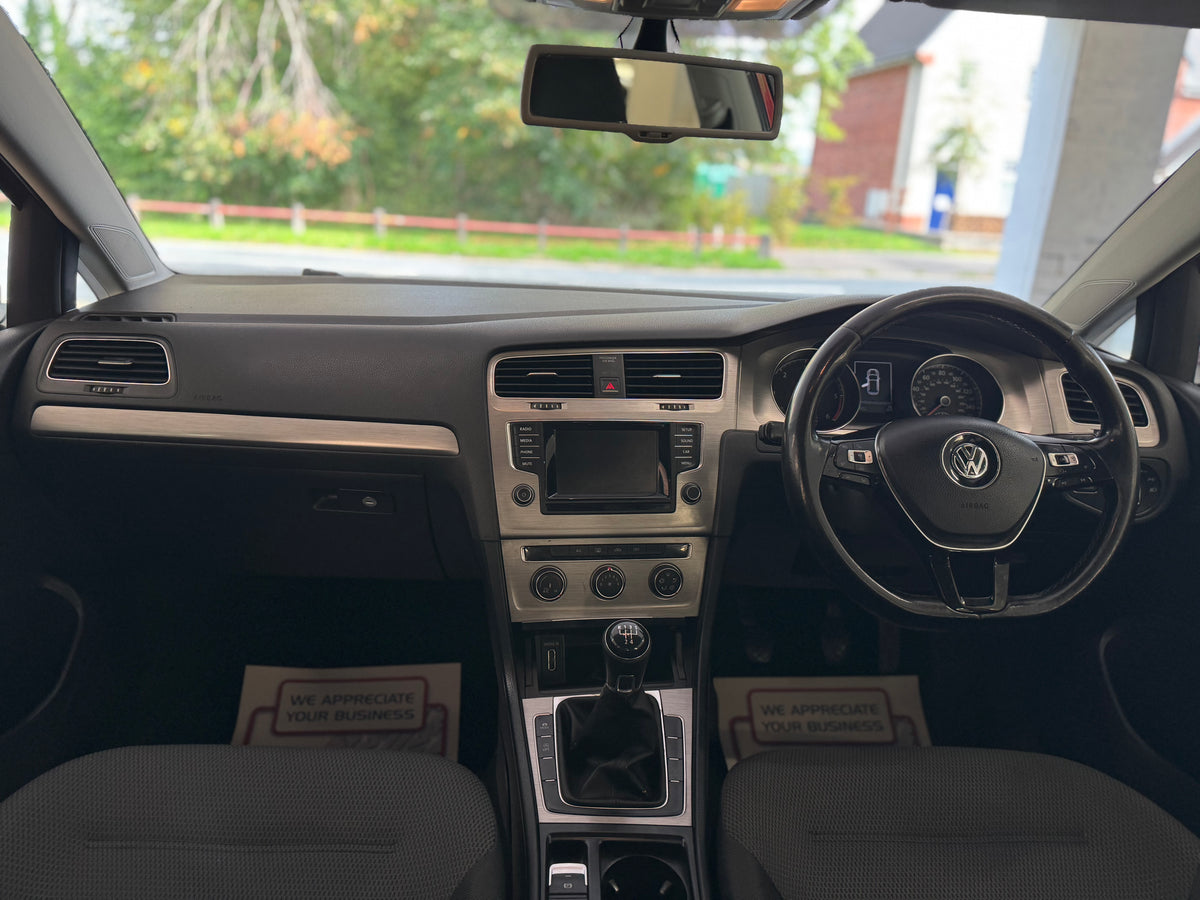 Volkswagen Golf 1.6 TDI BlueMotion Tech 2014