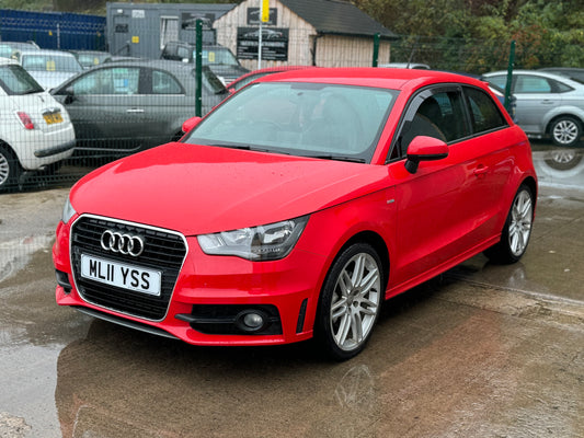 Audi A1 1.6 TDI S-line 2011