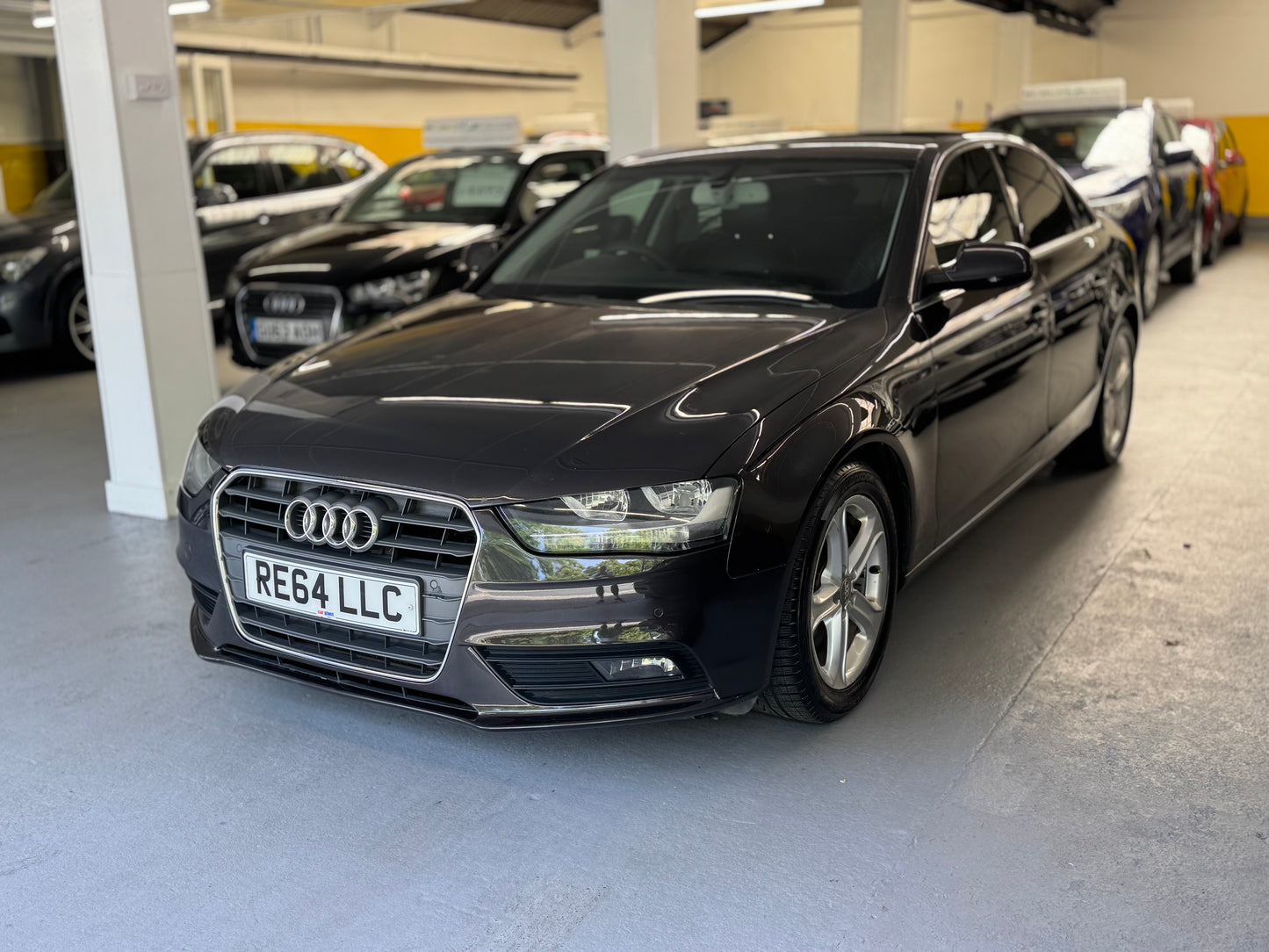 Audi A4 2.0 TDI SE Technik 2014