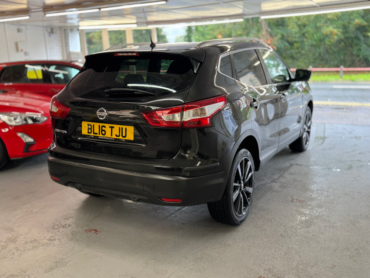 Nissan Qashqai 1.6 dCi Tekna 2WD Euro 6 2016